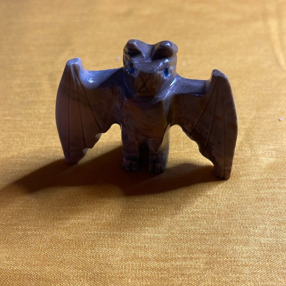 Bat gem stone